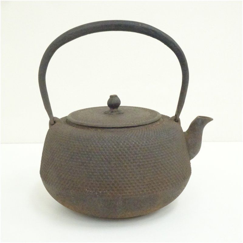 南部鉄器 印有 霰地文鉄瓶（1854g） 茶道具 煎茶 煎茶道具 おしゃれ