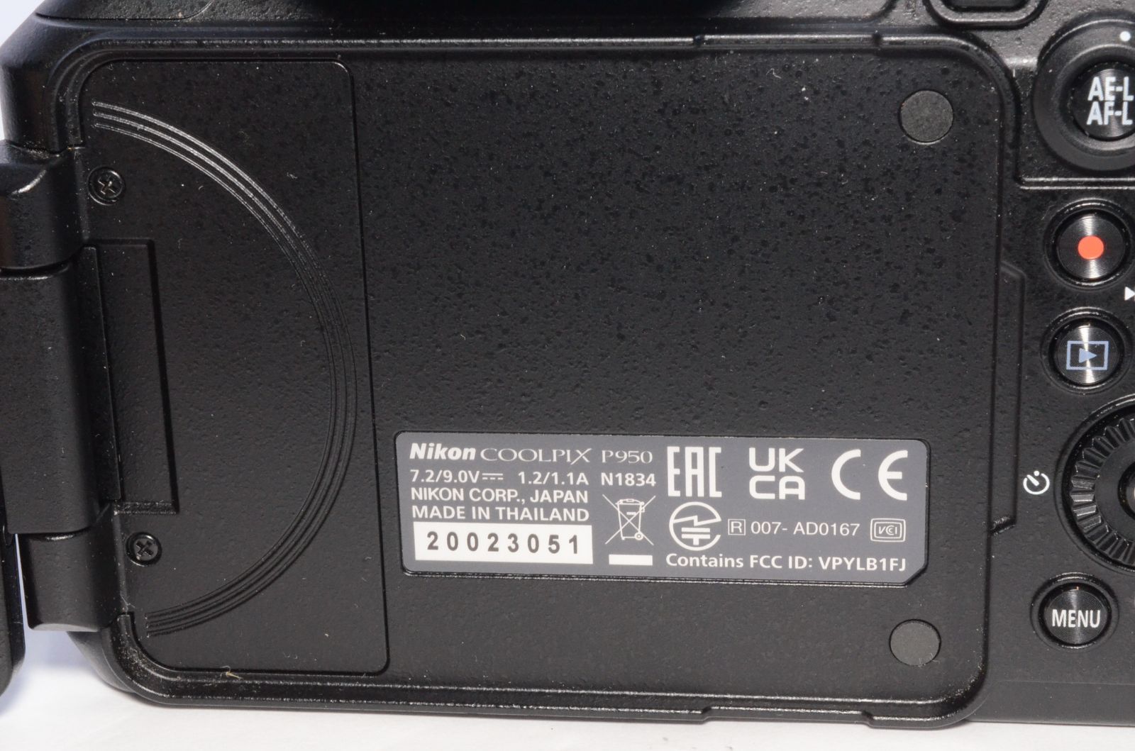 バッテリー5個付き ニコン