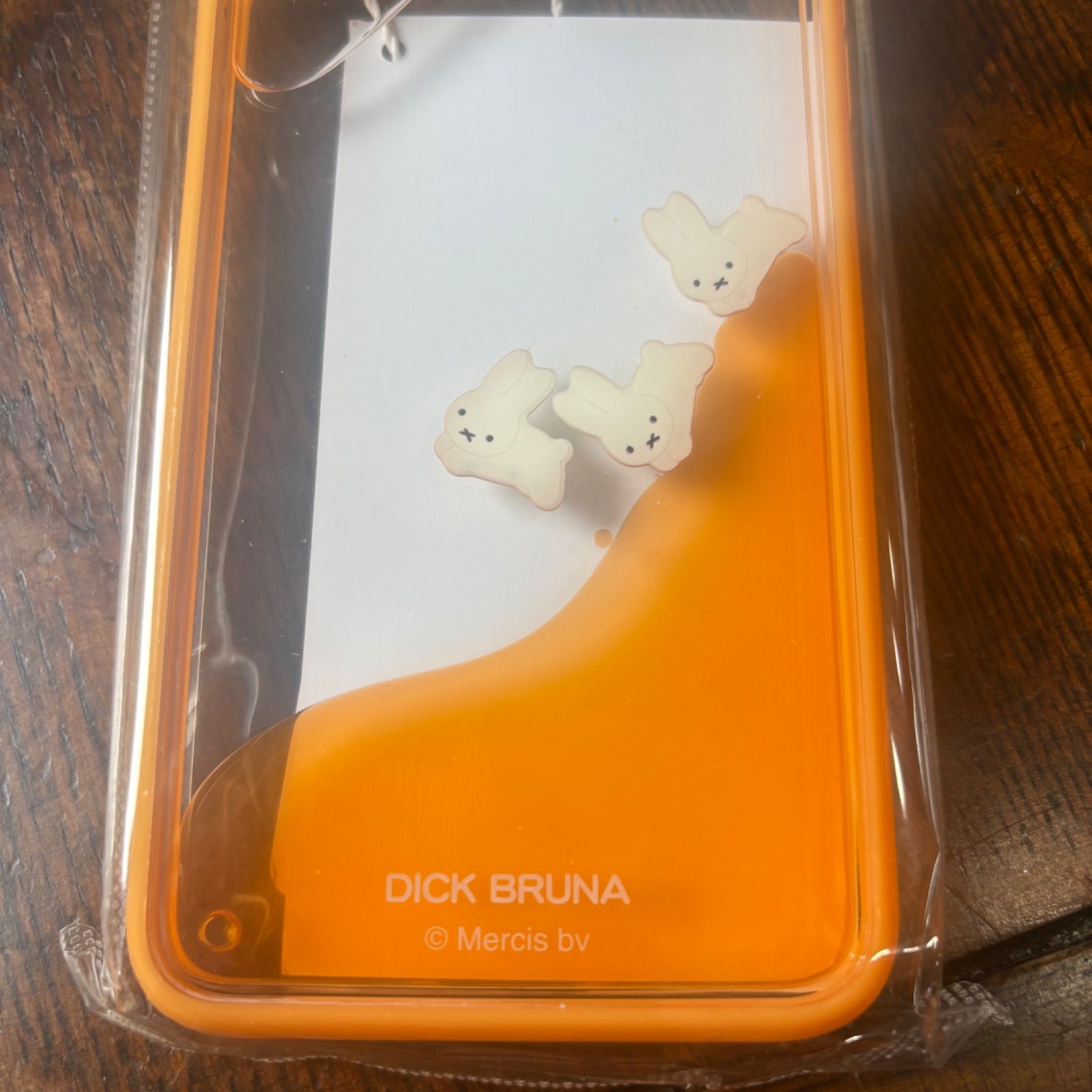 新品 iPhone XSmax ぷかぷかうさぎ オレンジ スマホケース