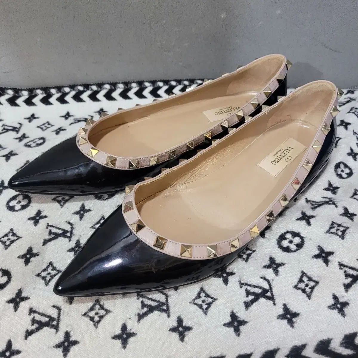 正規品 VALENTINO ヴァレンティノ ロックスタッズ バレリーナ フラットシューズ