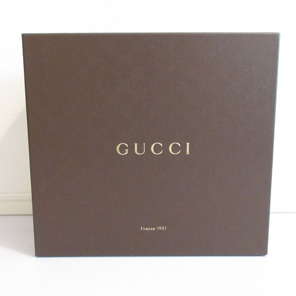 卍 GUCCI