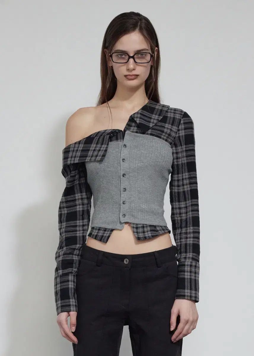 STUSSY（ステューシー）｜スウェット（グレー系）一覧 - WEAR