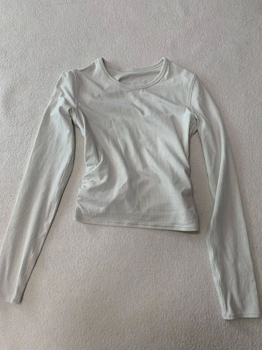 lululemon ルルレモン 必要なのはすべて バックツイスト 長袖 4 サイズ