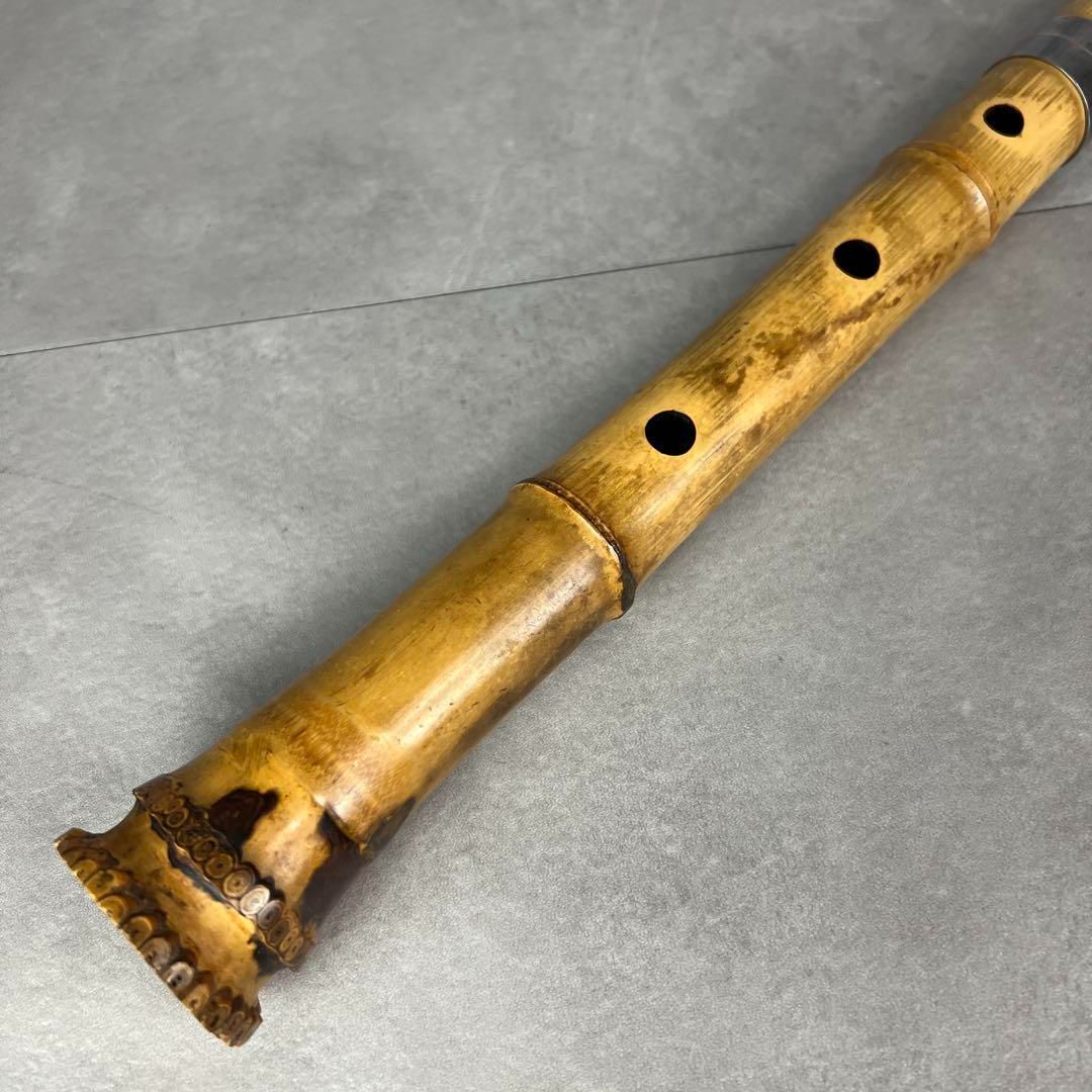 【爆売り！】 人気 尺八 真竹 琴古流 バチ型 銘あり 竹治 1印 2尺2寸 5孔 和楽器 漆 25M9150SR0005-05 【最短翌日配送】