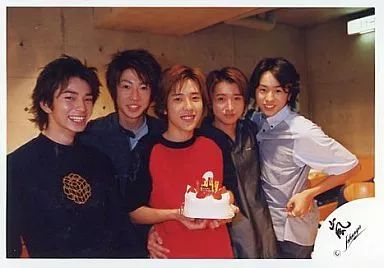 生写真 ジャニーズ 嵐|集合 5人 |上半身|二宮両手にケーキ|横型|公式生写真