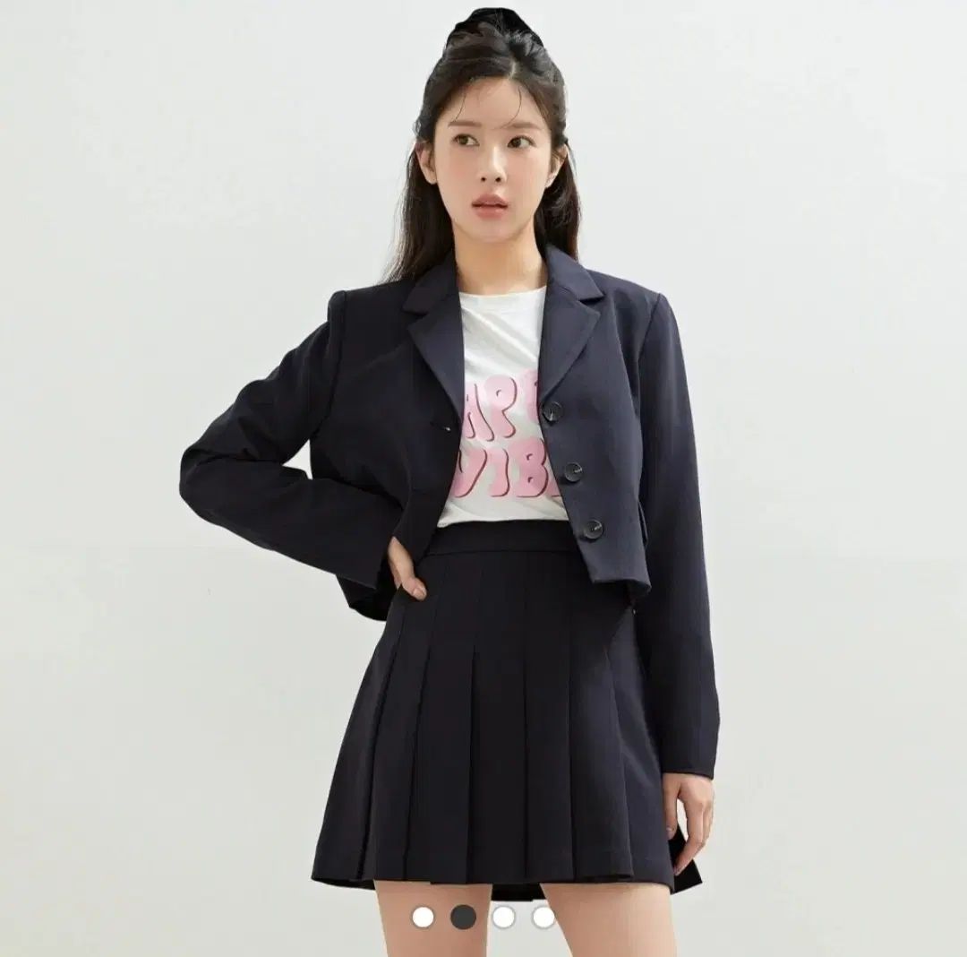 ROEM ロエム クロップド ジャケット ネイビー