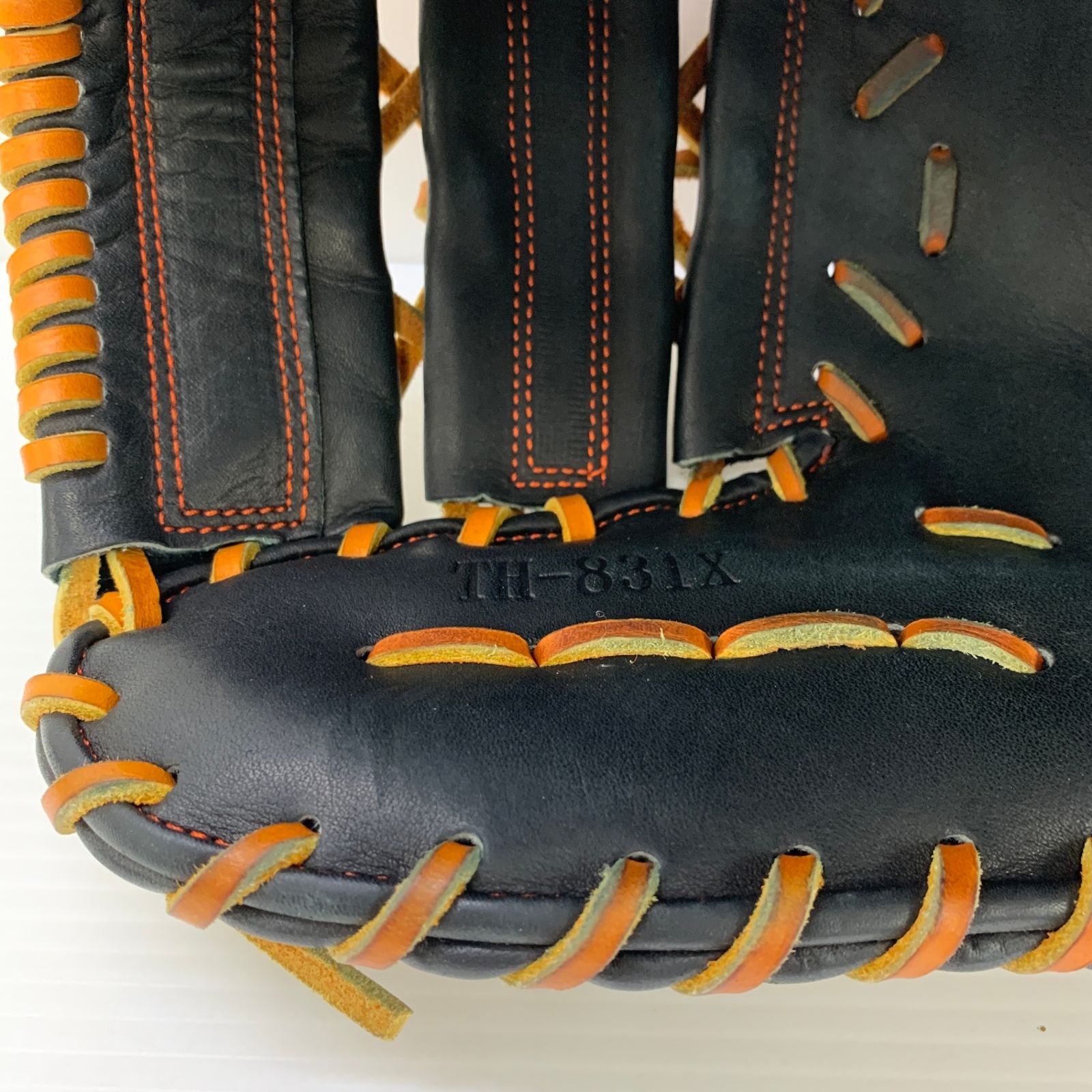 未使用 ハタケヤマ 軟式 ファーストミット ブラック 一塁手用 THX-831X ハタケヤマ HATAKEYAMA TH-831X 軟式 大人 一般 ファーストミット 一塁