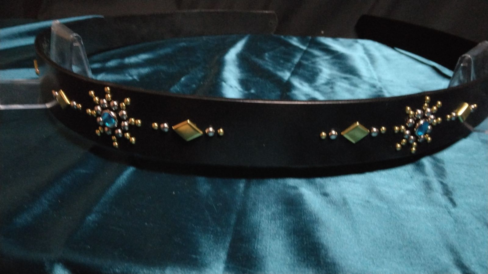 hamu栃木レザースタッズベルト　ニッケル&ブラス　アクアブルー 栃木レザースタッズベルト ブラス&ニッケル アクアブルー hamu栃木