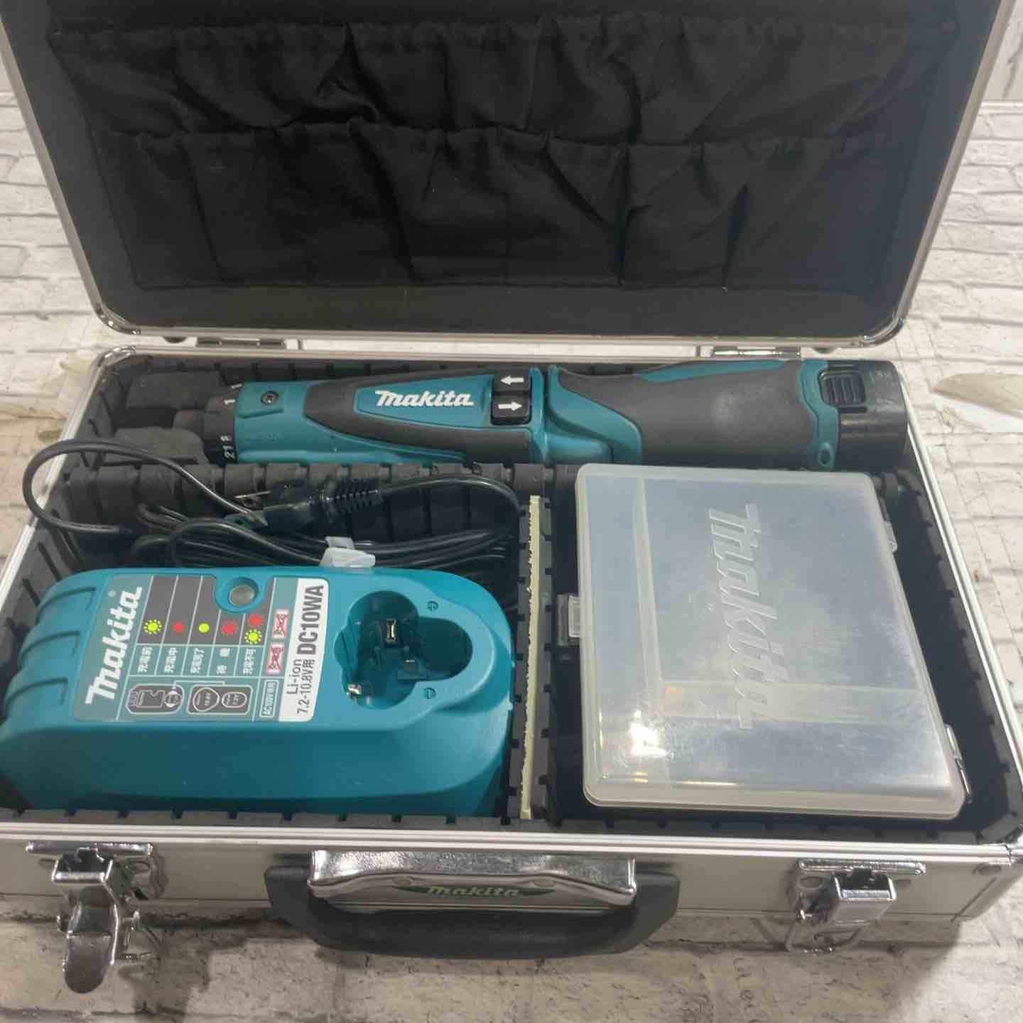 マキタ makita コードレスドリルドライバー DF012DSHX 川口店