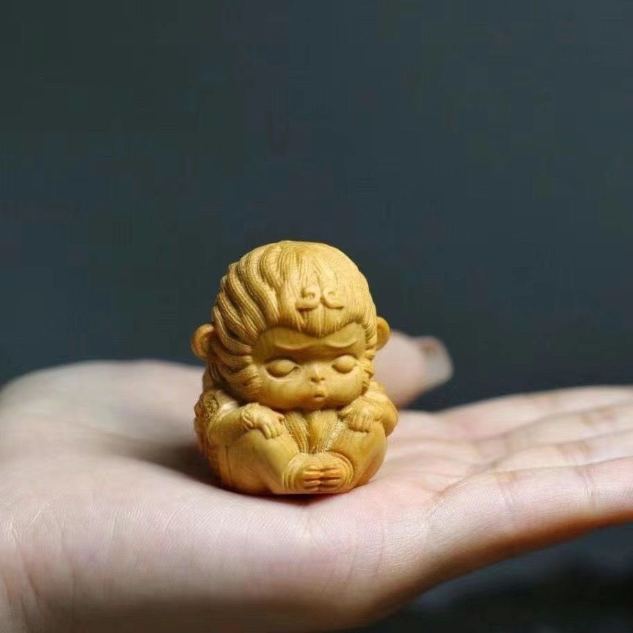 彫刻 天然木 静思 木彫り 可愛い孫悟空 お念猿 オブジェ 置物聖