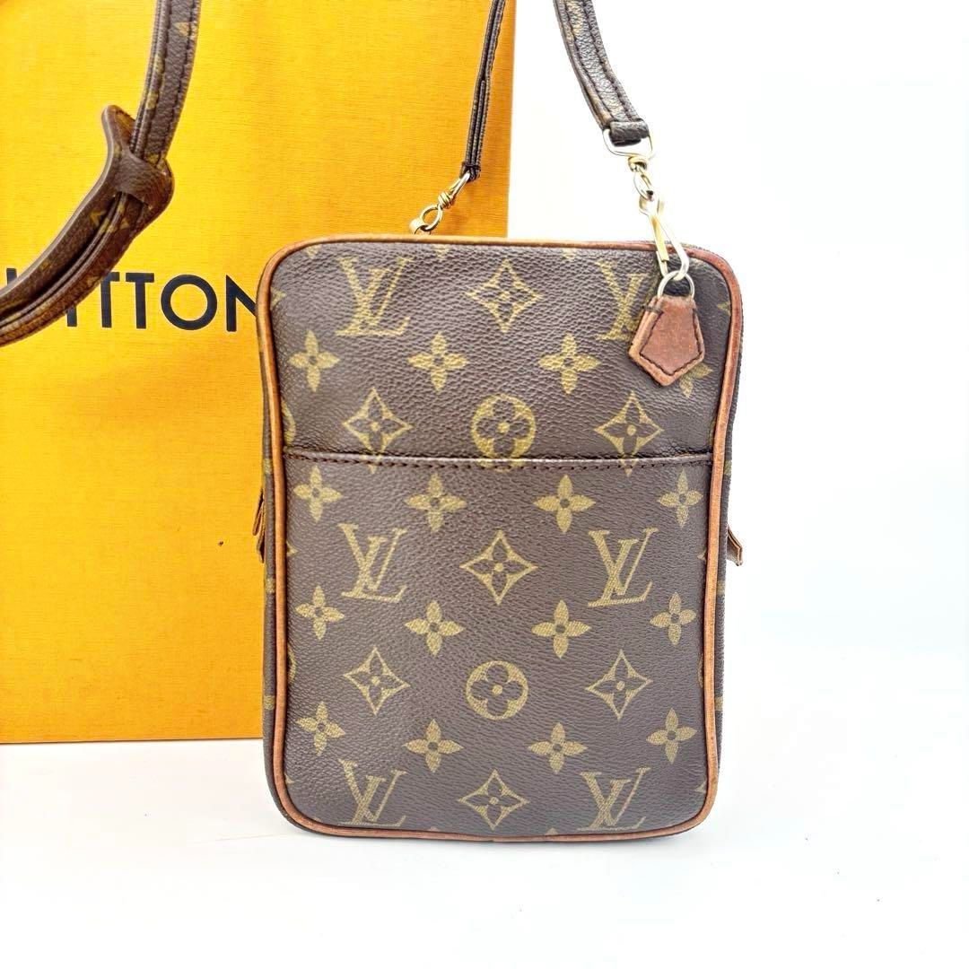 Louis Vuitton ルイ•ヴィトン ダヌーブ モノグラム 総柄 ショルダーバッグ バック 肩掛け クロスボディ 斜め掛け PVC レザー ヌメ革 通勤 通学 ヴィンテージ