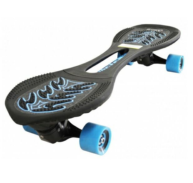 MoMA x 草間彌生 'DOTS Skateboard'コラボレーション スケート