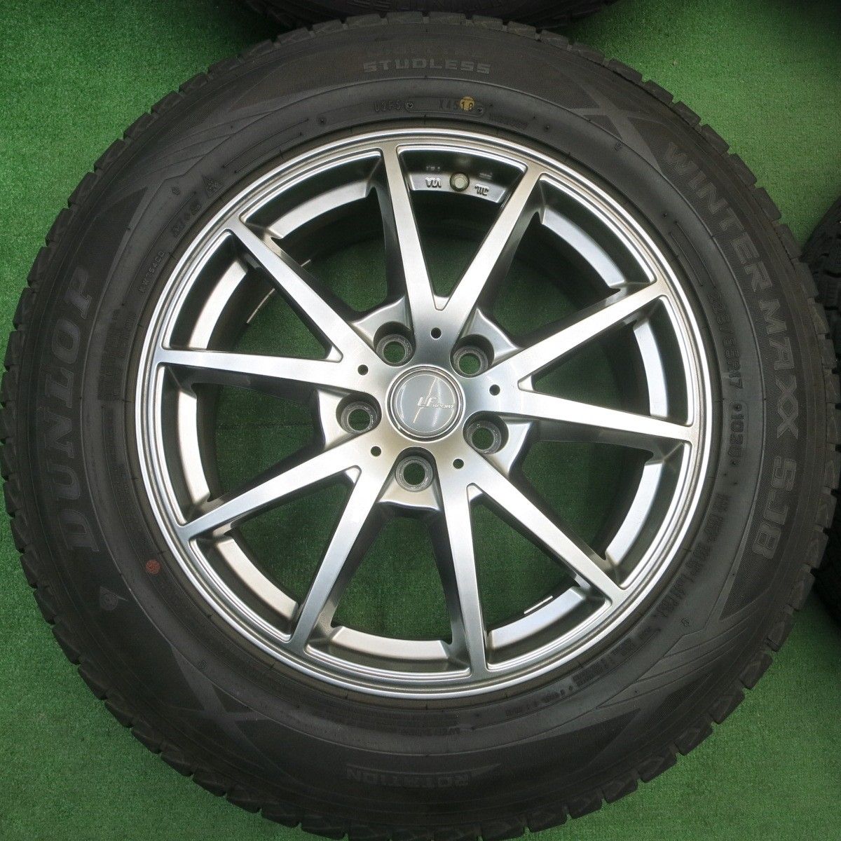 スタッドレス 225|65R17