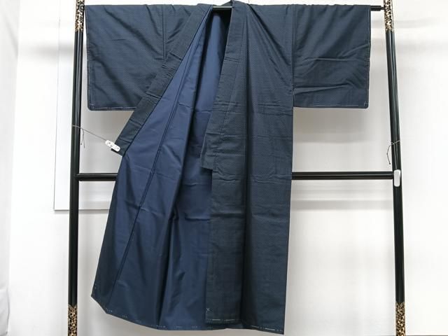 平和屋着物●男性　本場縞大島紬　格子　正絹　逸品　DAAS3831ps 平和屋着物○男性 本場縞大島紬 格子 正絹 逸品 DAAS3831ps 平和屋着物□