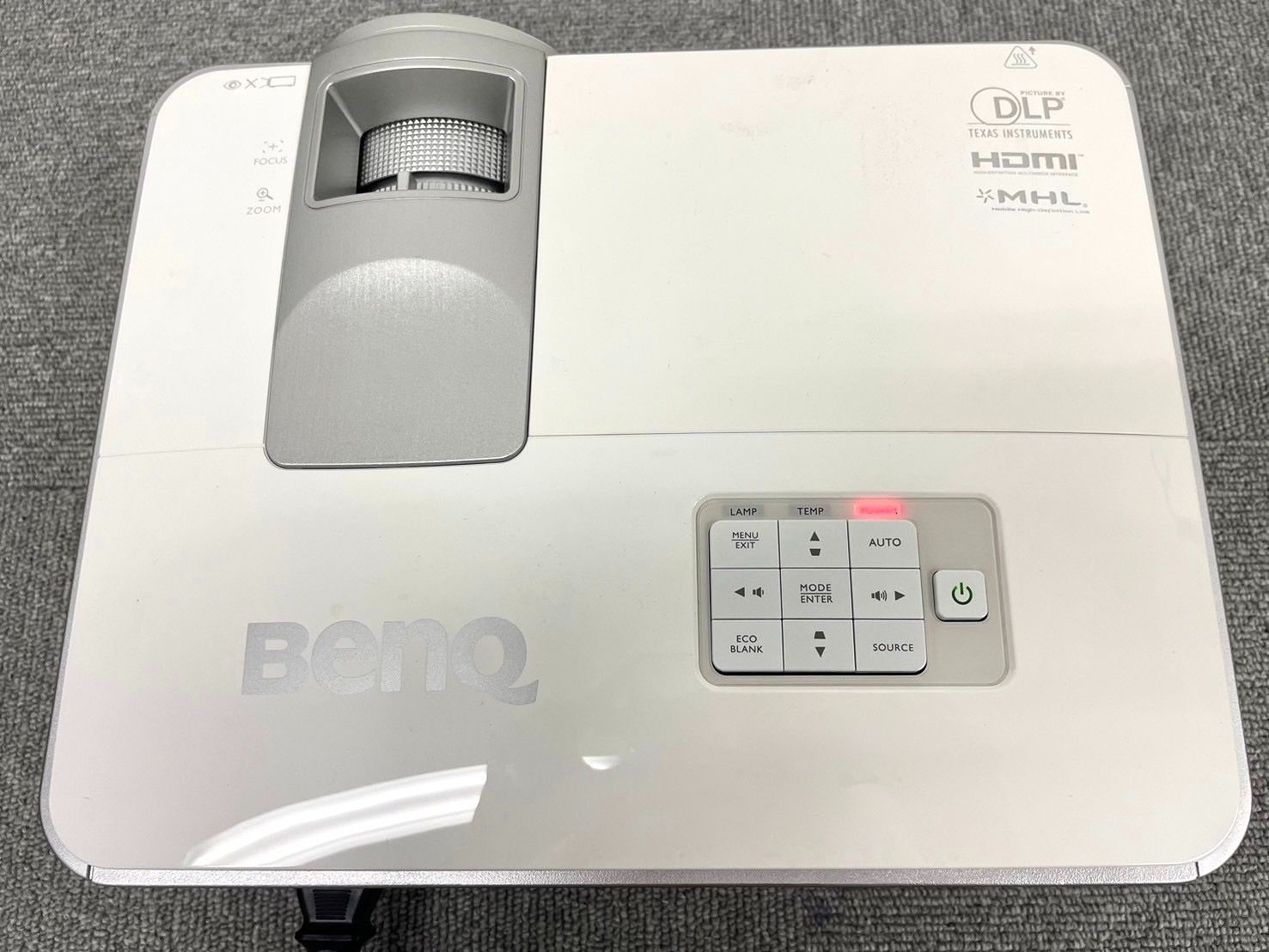 CH009 U108-CH12-561 BenQ ベンキュー Digital Projector デジタルプロジェクター MW632ST ホワイト MHL HDMI ※通電確認済み 箱付き