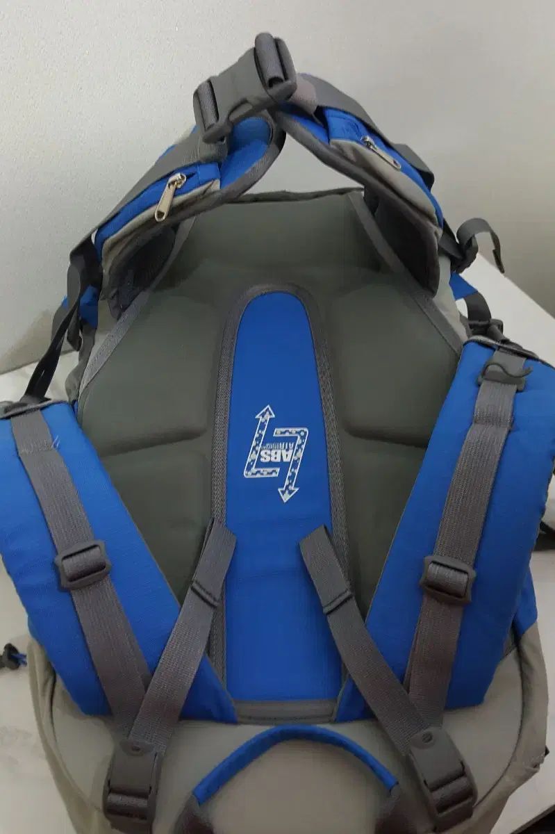 BLACK YAK ブラックヤク プレミアム バックパック 38 リットル