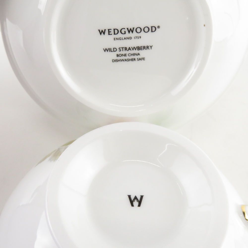 美品 WEDGWOOD ウェッジウッド ワイルドストロベリーアルフレスコ ティーフォーワン ティーポット カップ セット SO1315U