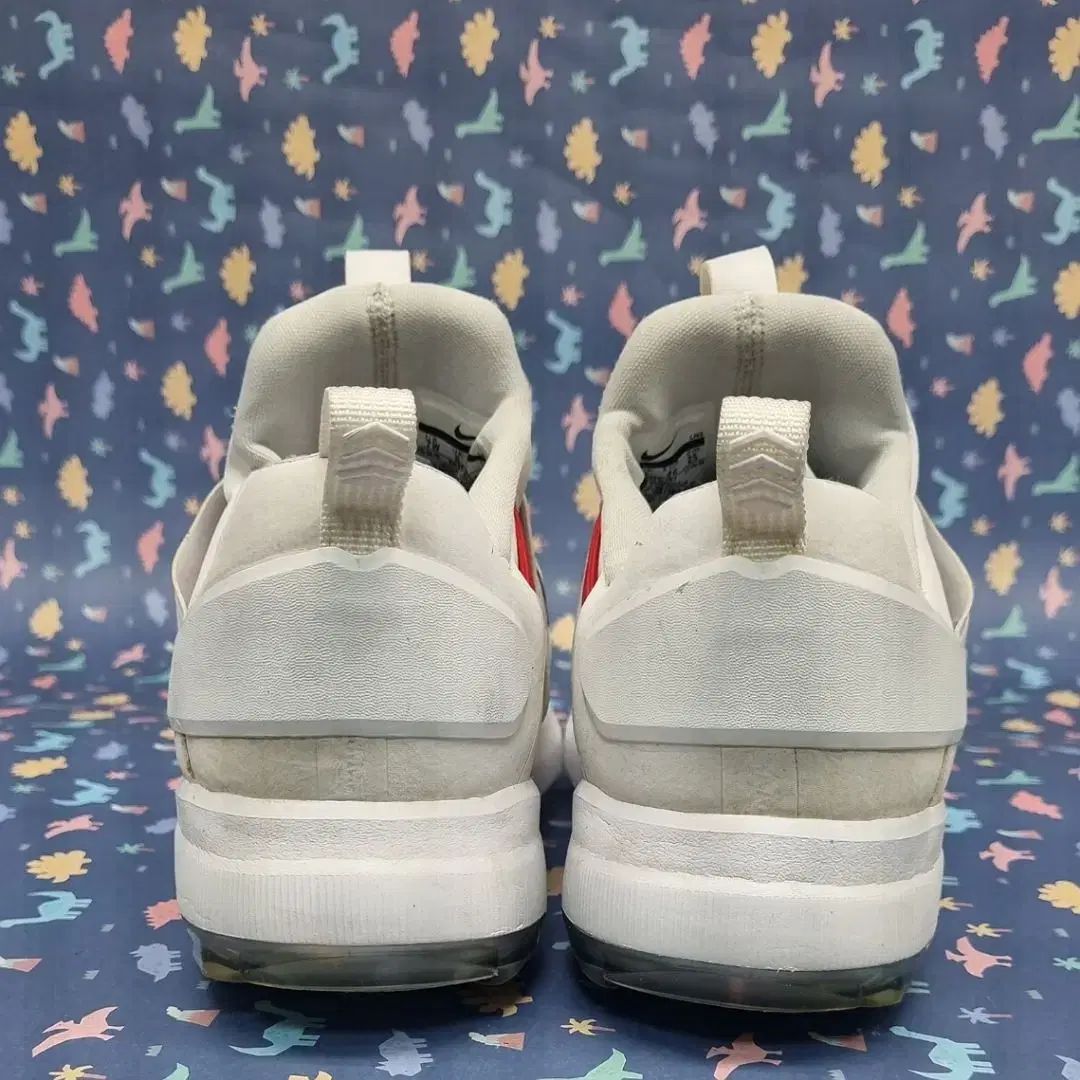 NIKE ナイキ