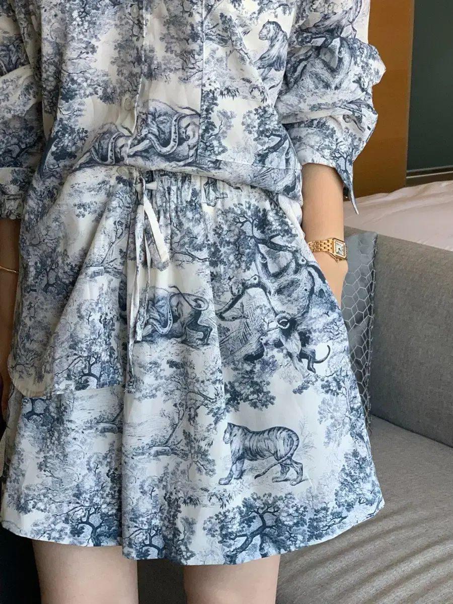 タイガース シャツ