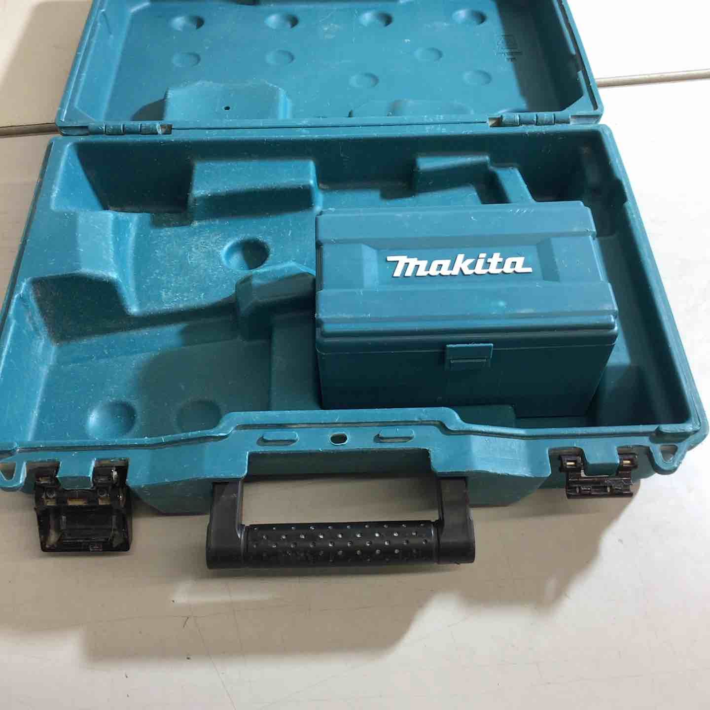 マキタ makita