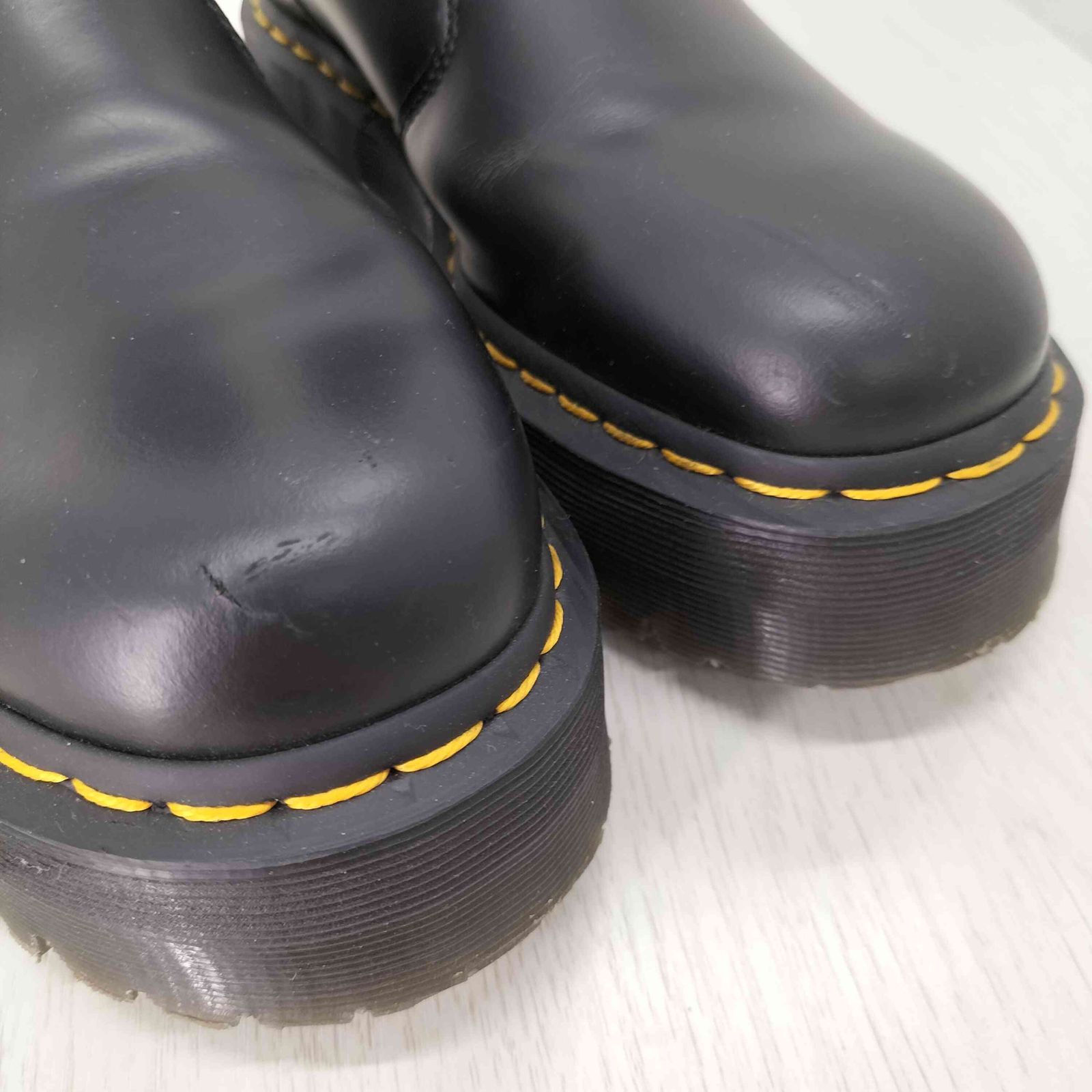 チェルシーブーツ