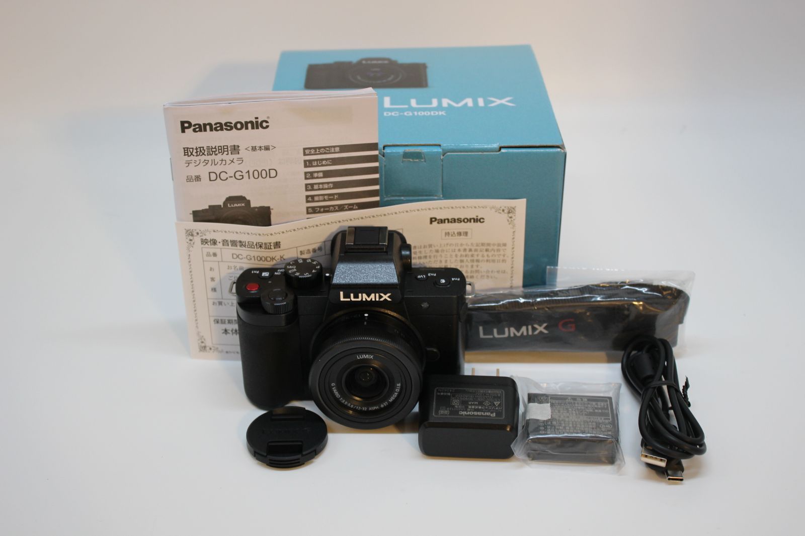 □ほぼ新品□ PANASONIC ルミックス 標準ズームレンズキット □ほぼ新品□ PANASONIC ルミックス 標準ズームレンズキット