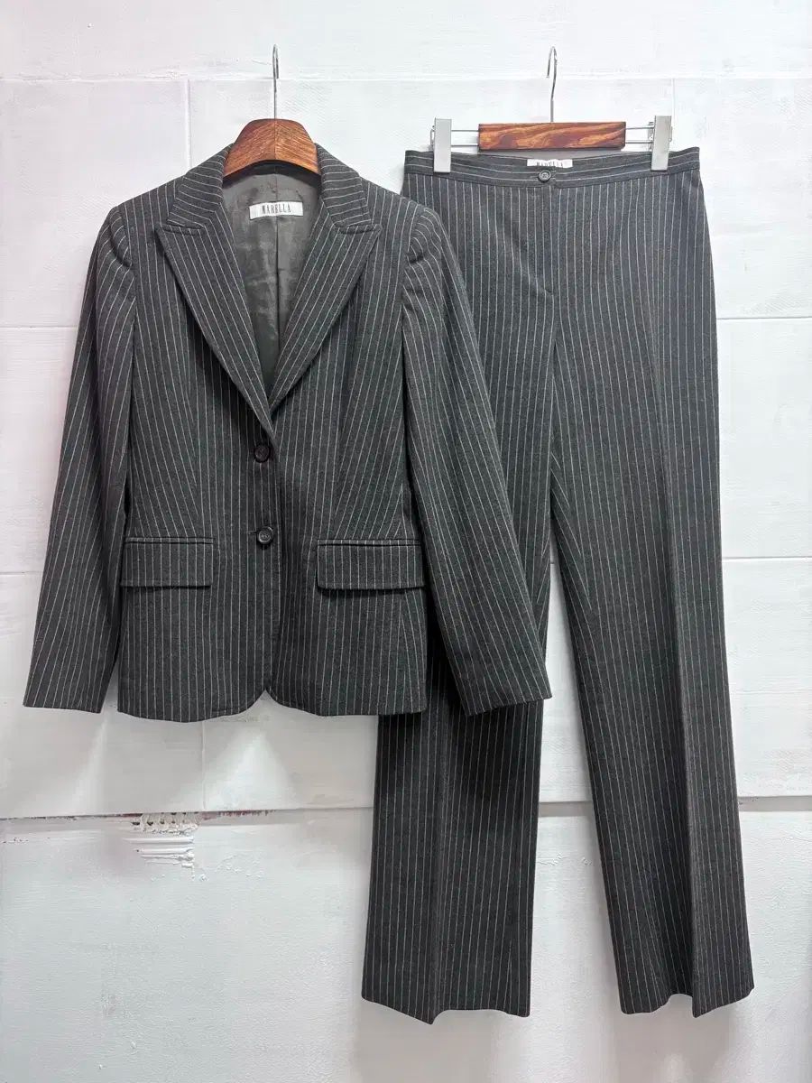 MAX MARA マックスマーラ MAXMARA マレラ MARELLA ピンストライプ セットアップ