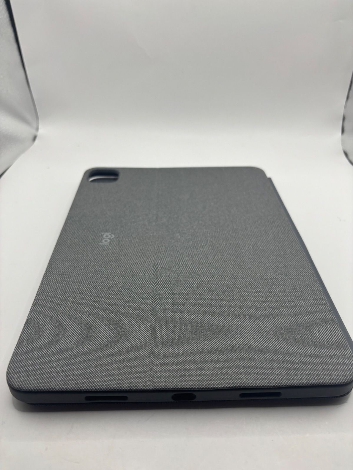 iPad Air 13インチ Smart Folio チャコールグレイ Amazon.co.jp: Apple 13インチiPad Air(M2)用Smart Folio