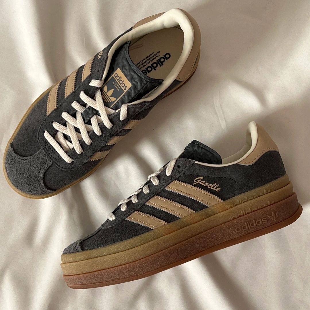 adidas originals Gazelle BOLD厚底板靴レディースグレー