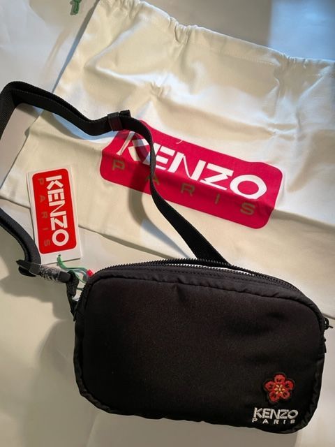 新品 【KENZO】Crest クロスボディバッグ-