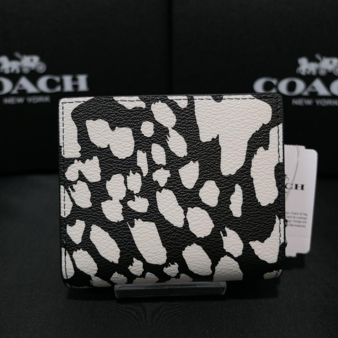 COACH コーチ 折り財布 ブラック ホワイト アニマル柄 二つ折り財布 高級感 おしゃれCC886 - メルカリ