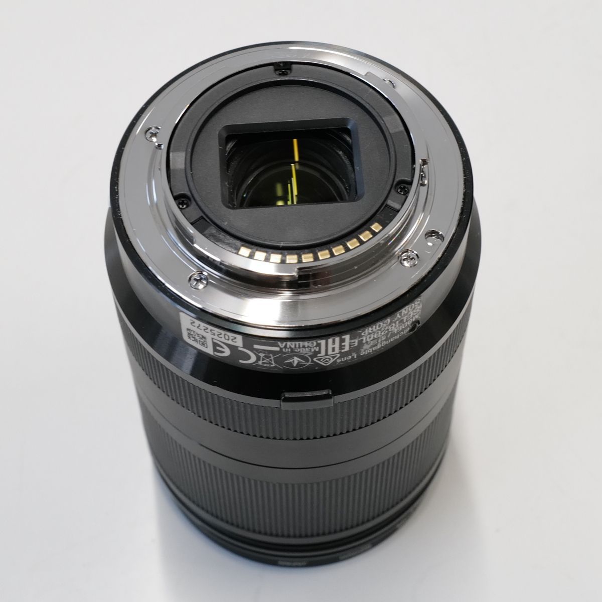 SEL18200LE SONY デジタル一眼カメラα用レンズ USED品 E 18-200mm F3.5-6.3 OSS LE 広角～望遠ズーム 完動品  中古 CP7304 - メルカリ