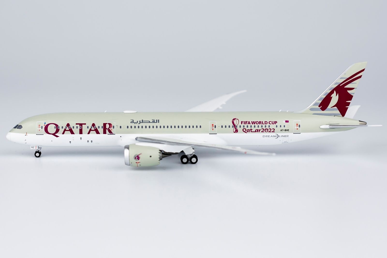 玄関先迄納品 A7-BHE 787-9 カタール航空 NGmodel 1/400 メルカリ - 55105 民間航空機