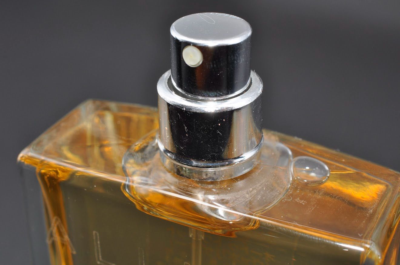 未使用 100ml Chanel シャネル ALLURE Eau de Toilette