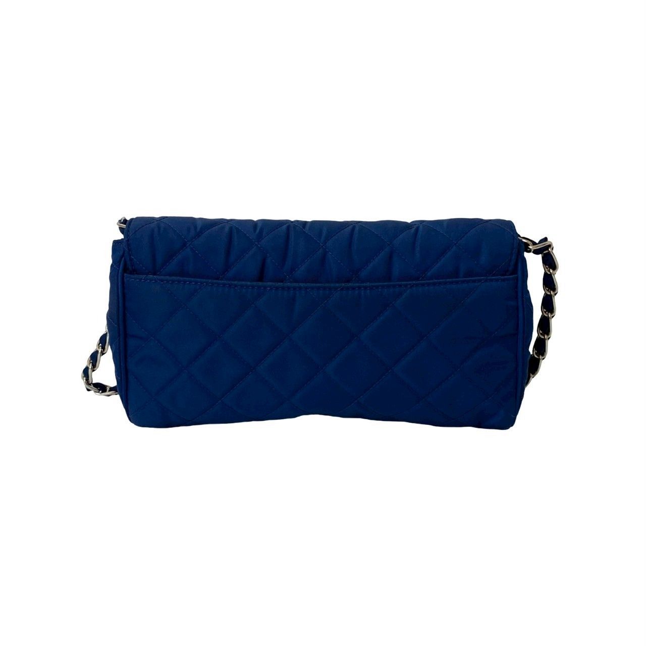 極 美品 PRADA プラダ ロゴ 金具 キルティング ナイロン 極 美品 PRADA プラダ ロゴ 金具 キルティング ナイロン