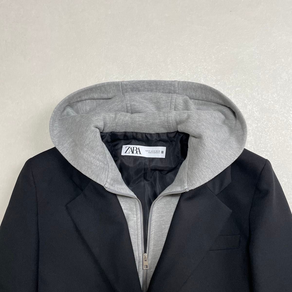 【極美品】ZARA ザラ　完売品コンビブレザーフード　ブラック　S ZARA ザラ コンビブレザーフード ブラック S 完売品 - メルカリ