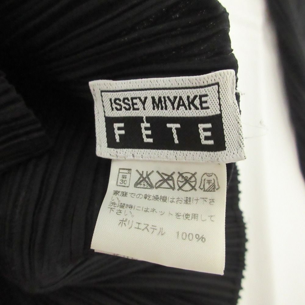 良品 ISSEY MIYAKE FETE イッセイミヤケフェット プリーツ