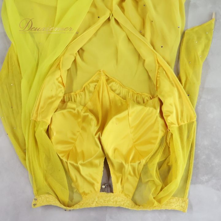 ステージ衣装 おしゃれ