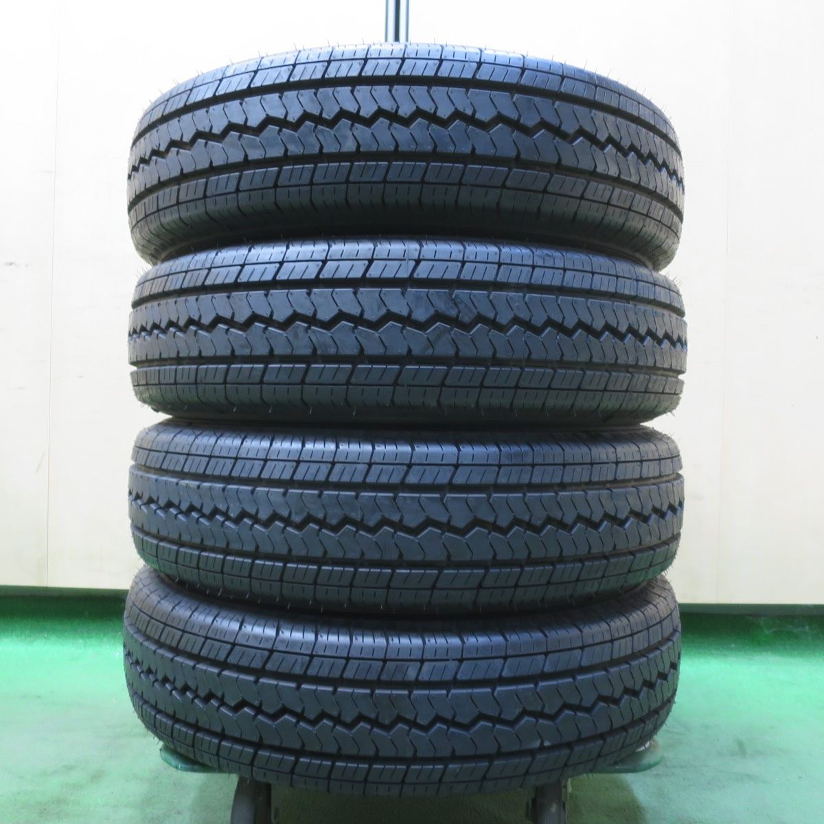 165R13 6PR トーヨー V-02e タイヤ 13インチ プロボックス タウンボックス ライトエース タウンエース エブリィ 等 5092005イノタ