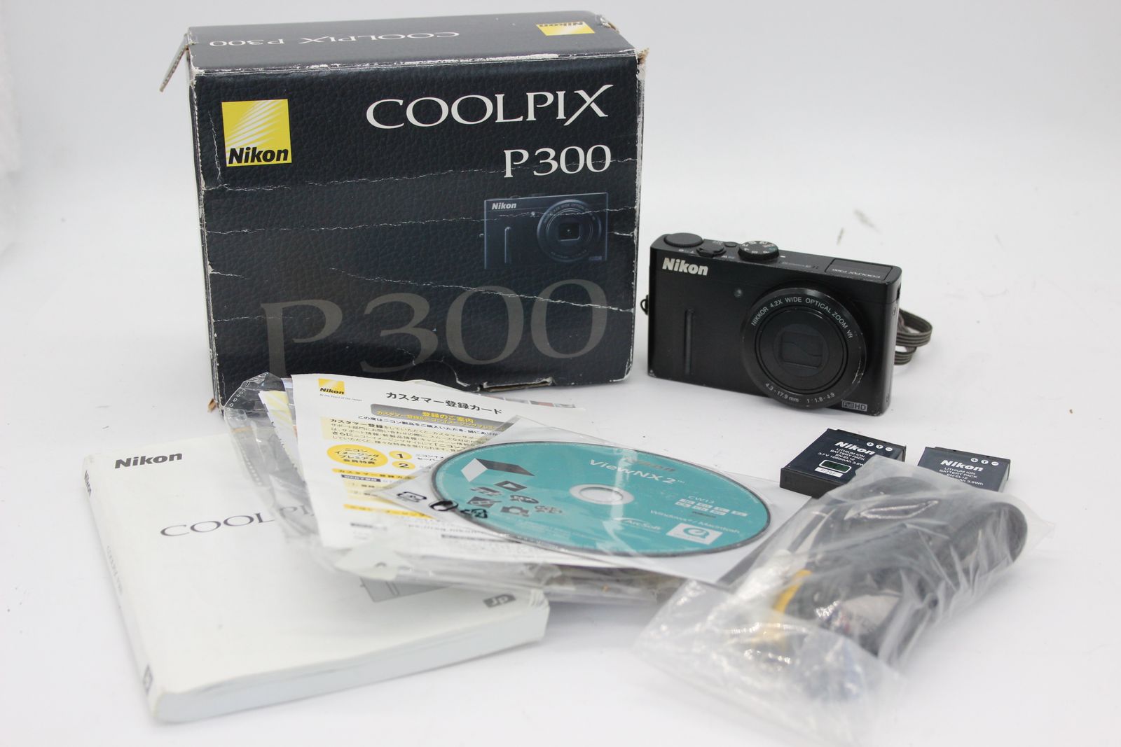【返品保証】 【元箱付き】ニコン Nikon Coolpix P300 ブラック Nikkor 4.2x Wide バッテリー付き  コンパクトデジタルカメラ s184