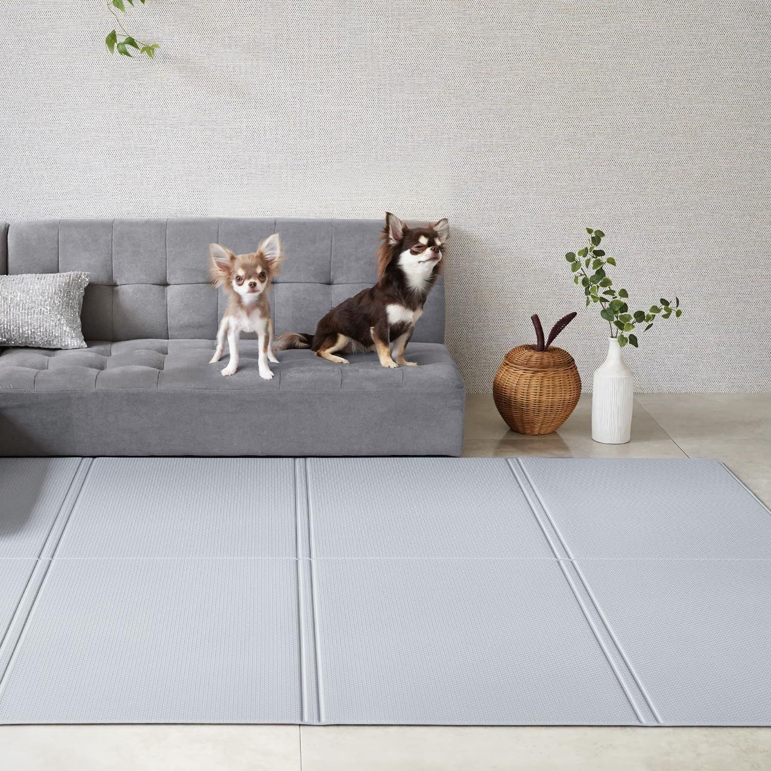 RK ペットマット 防水 PVC素材 折り畳み 大判 130×190cm カットできる 猫 犬用 抗菌検査実証-子供向け製品の品質検査実証 プレイマット フロアマット 床暖房対応 シルバーミスト