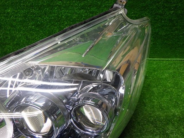 プリウスアルファ 左ヘッドライト LED ZVW40/41 前期 47-42 8