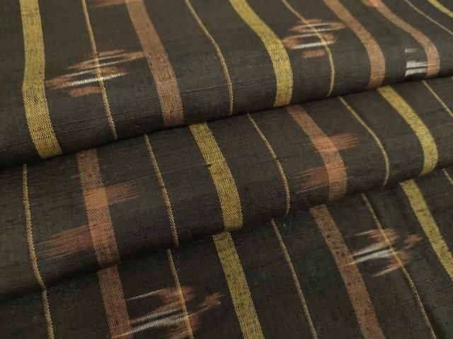 平和屋着物○国指定重要無形文化財 本場久米島紬 手織 トゥイグヮー  