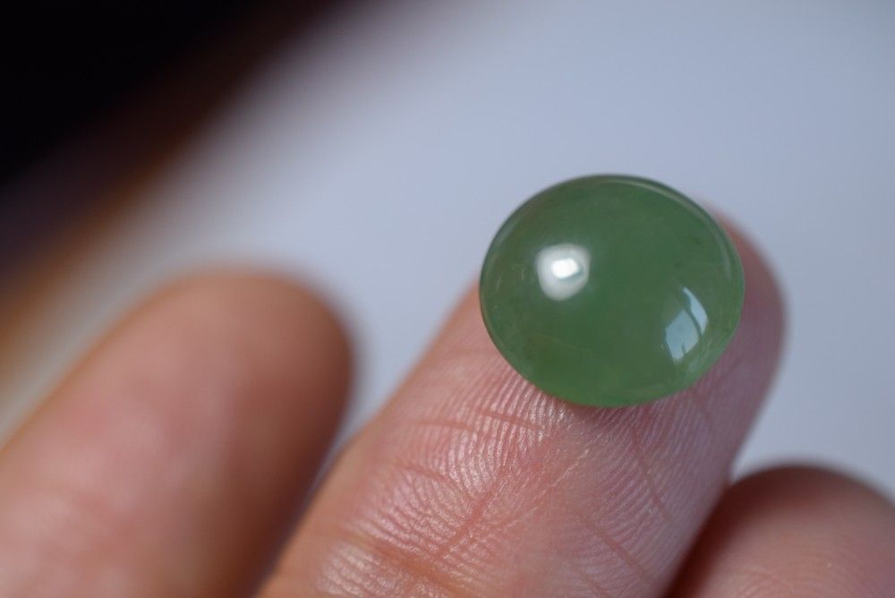 R23-44 ミャンマー産 天然 A貨 本翡翠 ルース 硬玉 ジェダイト - メルカリ