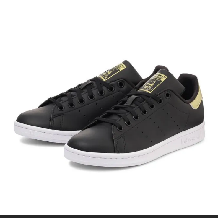 シルバー/レッド adidas STAN SMITH J 23cm | academiadevendasmb.com.br