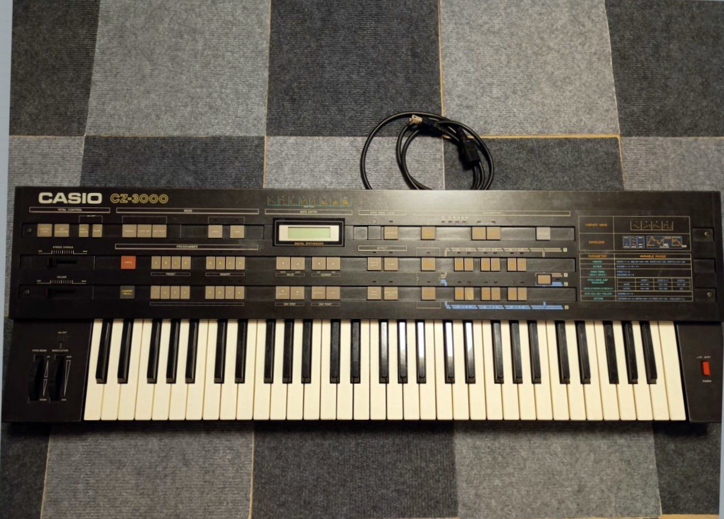 〚希少〛〚ハードケース付〛✦CASIO シンセサイザー CZ-3000✦ Vintage 1980s Casio Cz-3000 Synthesizer Keyboard Synth