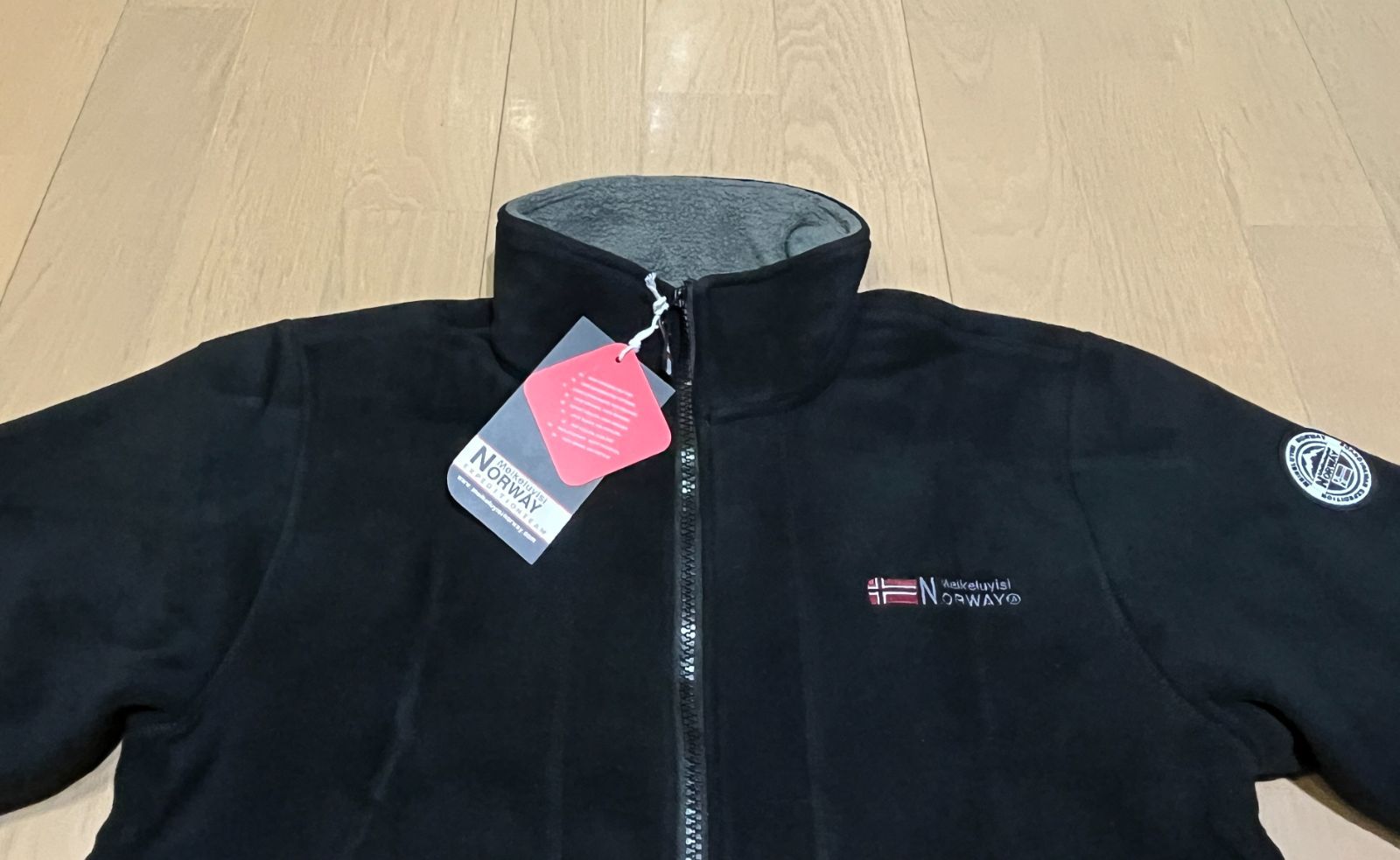 新品4023-4025 北欧Geographical Norway 寒冷地用極厚フリース 防風透 
