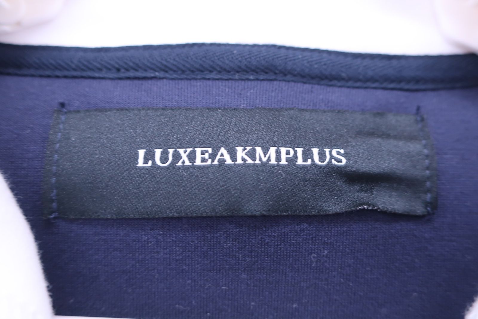 LUXEAKMPLUS