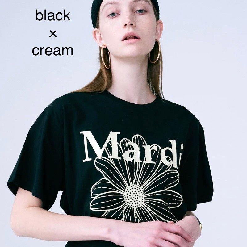 Mardi Mercredi マルディメクルディ　Tシャツ　新品、未使用