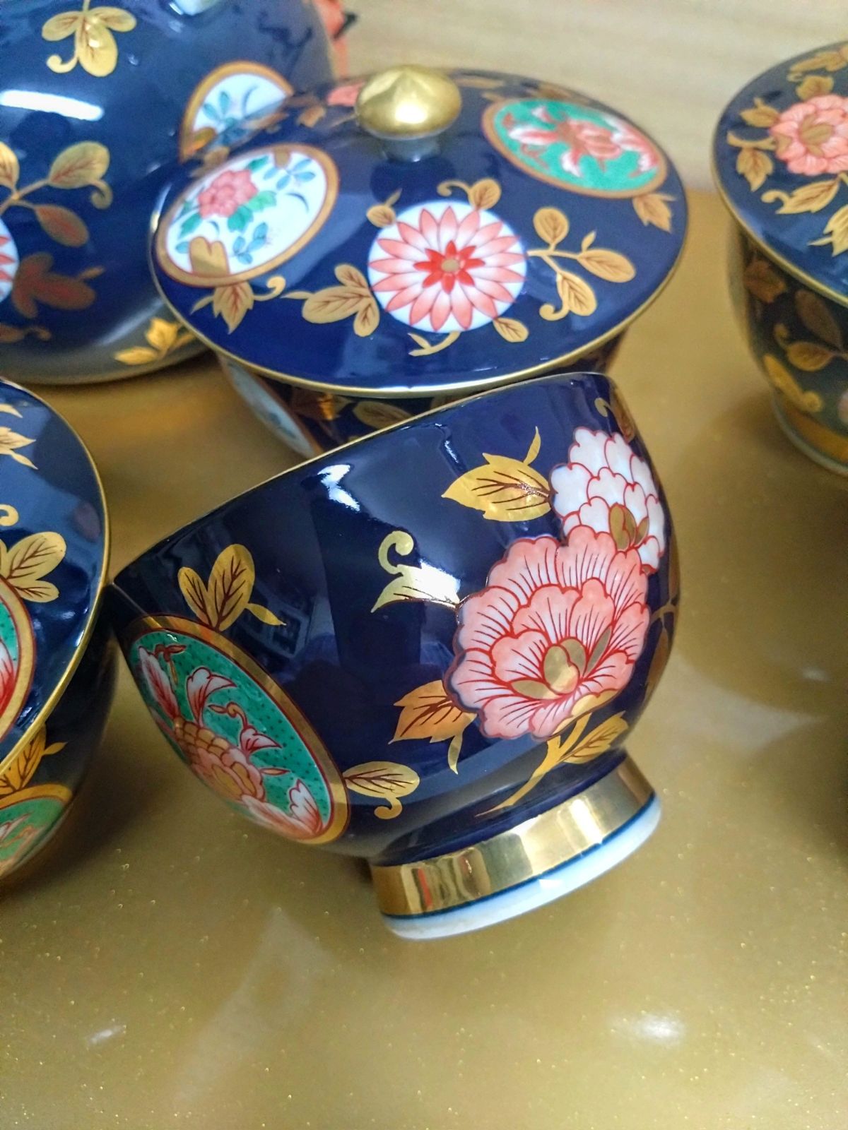 有田焼 清右衛門 古伊万里金彩 蓋付茶器揃 箱付き - メルカリ